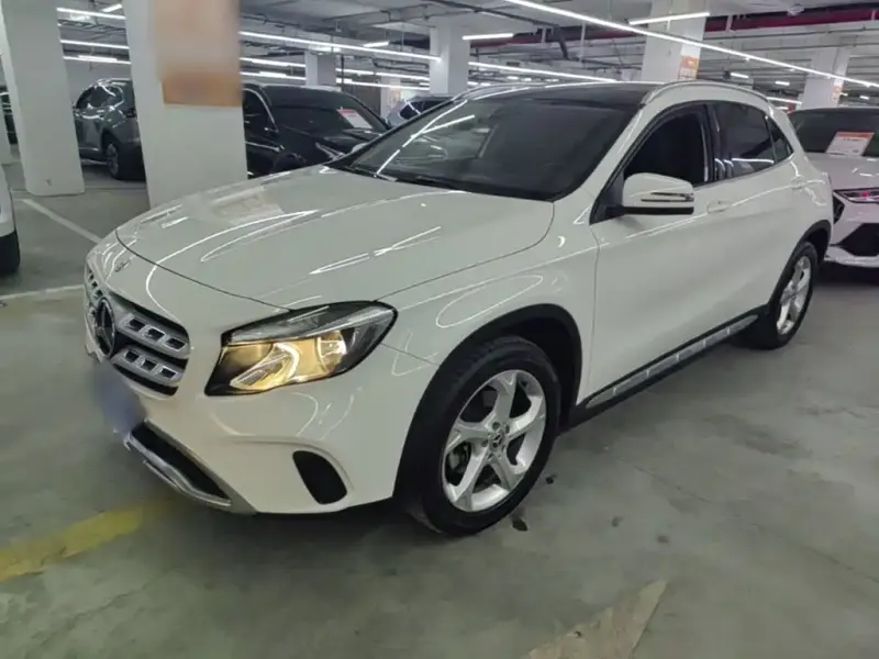 Mercedes-Benz GLA, 2019