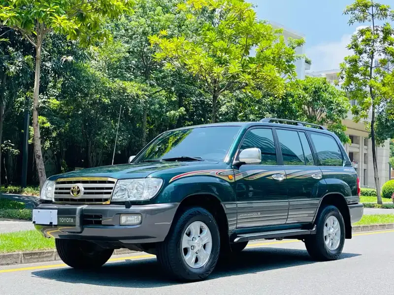 Toyota Land Cruiser, 2005
