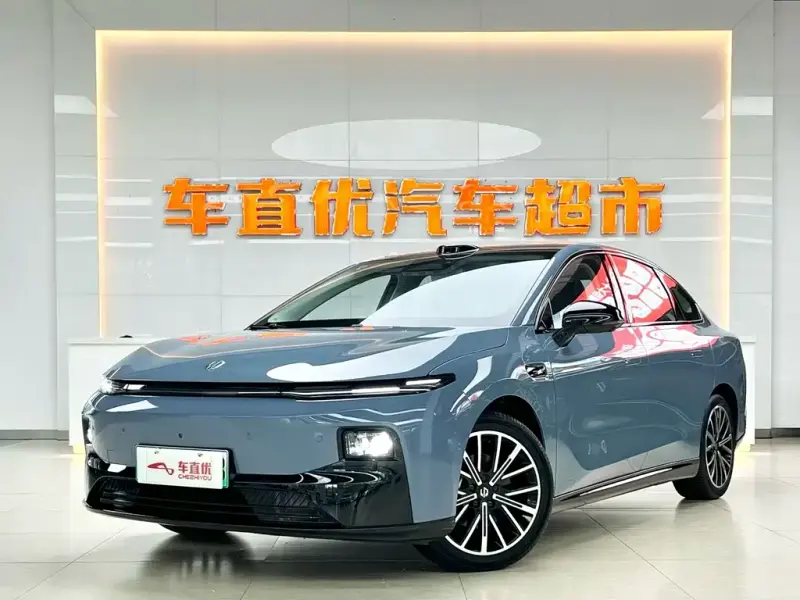 Leapmotor B01, 2025