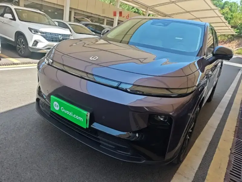 Leapmotor B10, 2025