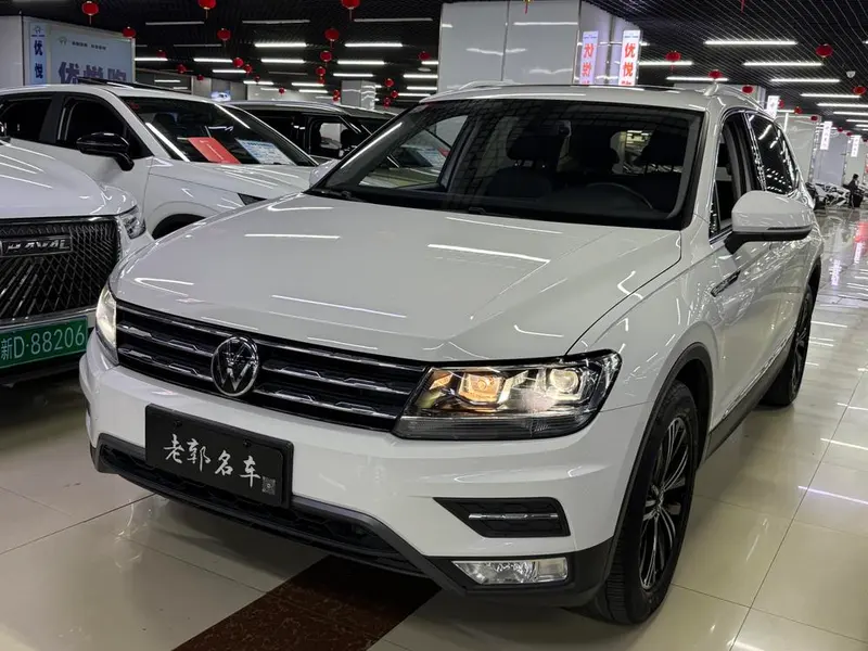 Volkswagen Tiguan L, 2021