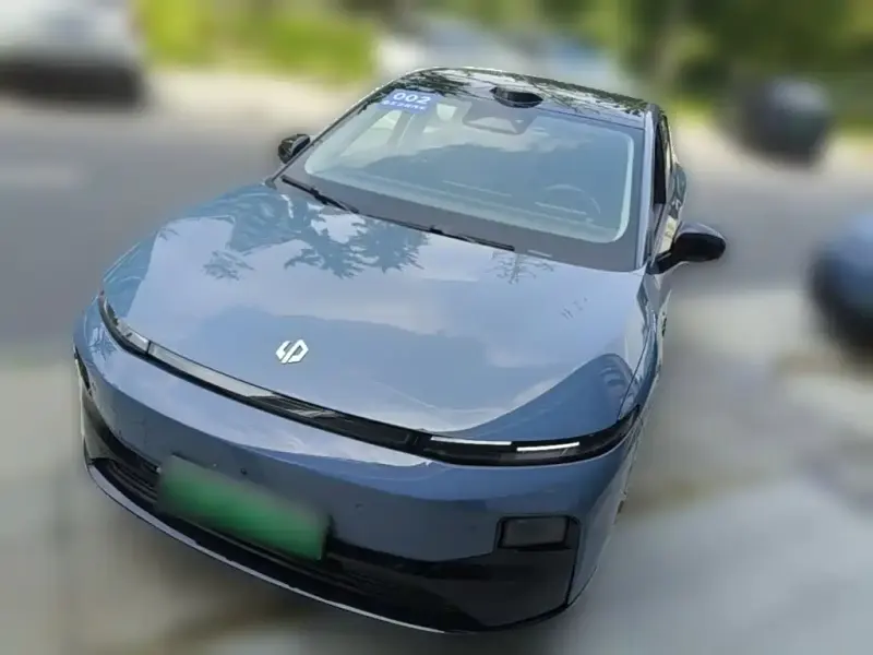 Leapmotor B01, 2025