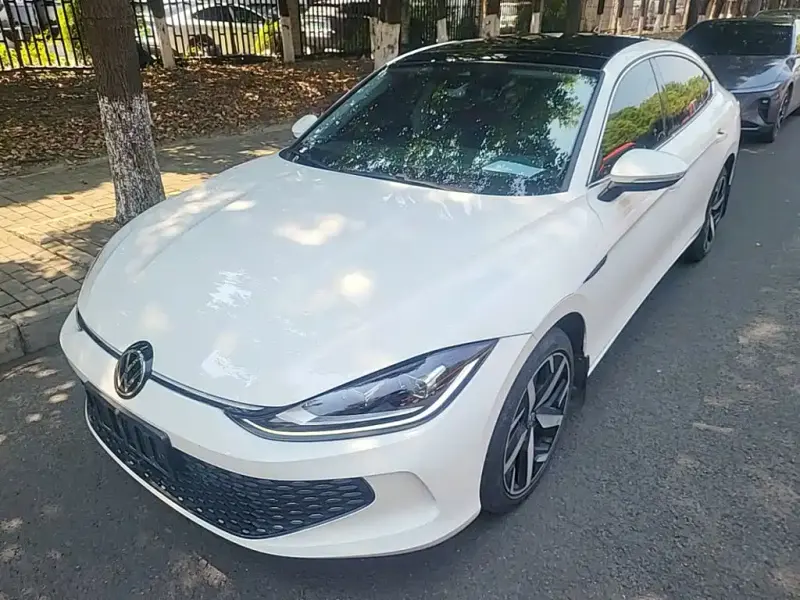 Volkswagen Lamando, 2023