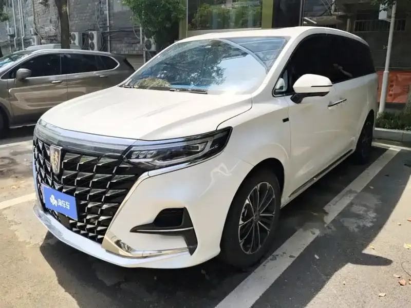 Roewe iMAX8, 2023