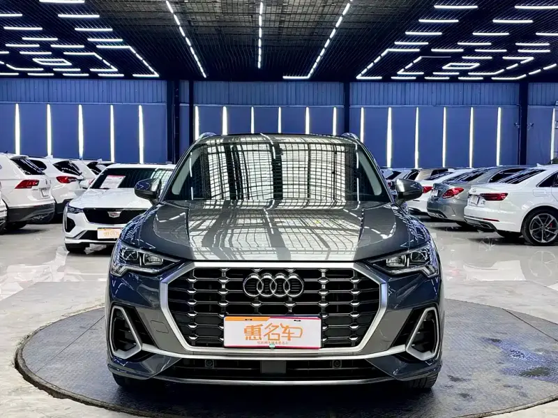 Audi Q3, 2021