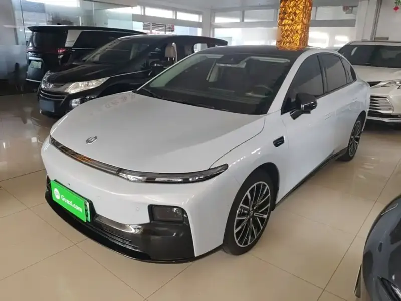 Leapmotor B01, 2025