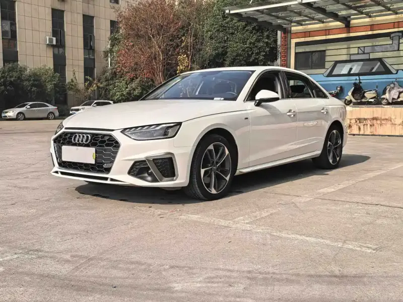 Audi A4L, 2020