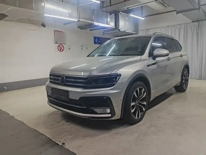 Volkswagen Tiguan L, 2021