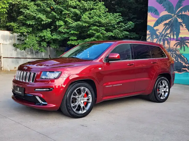 Jeep Grand Cherokee SRT, 2012