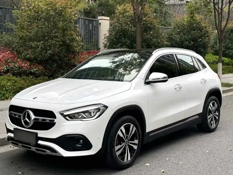 Mercedes-Benz GLA, 2020