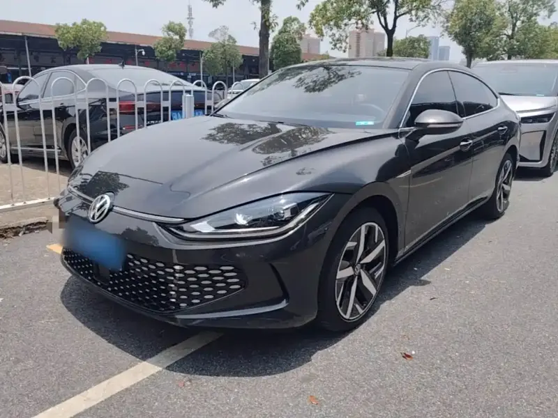 Volkswagen Lamando, 2023