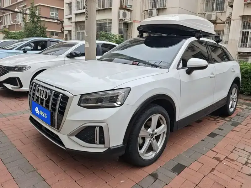 Audi Q2L, 2022