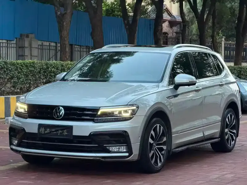 Volkswagen Tiguan L, 2021