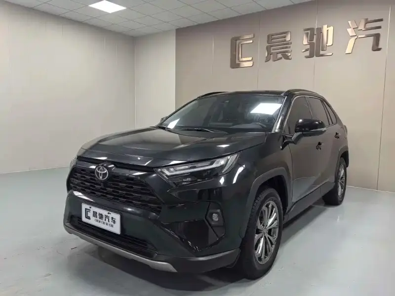 Toyota RAV4, 2024
