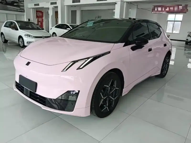 Lynk & Co Z20, 2025
