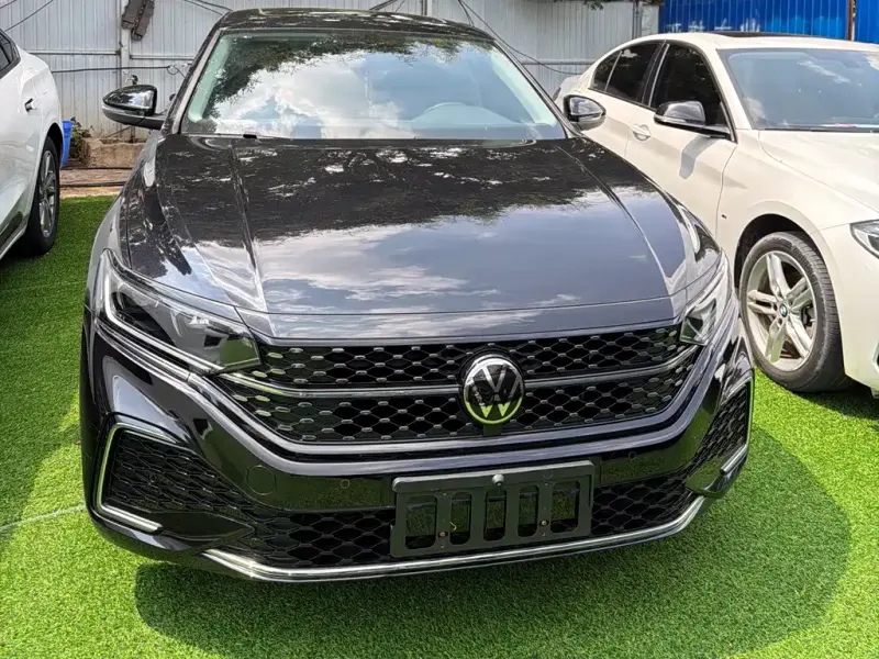 Volkswagen Passat, 2023