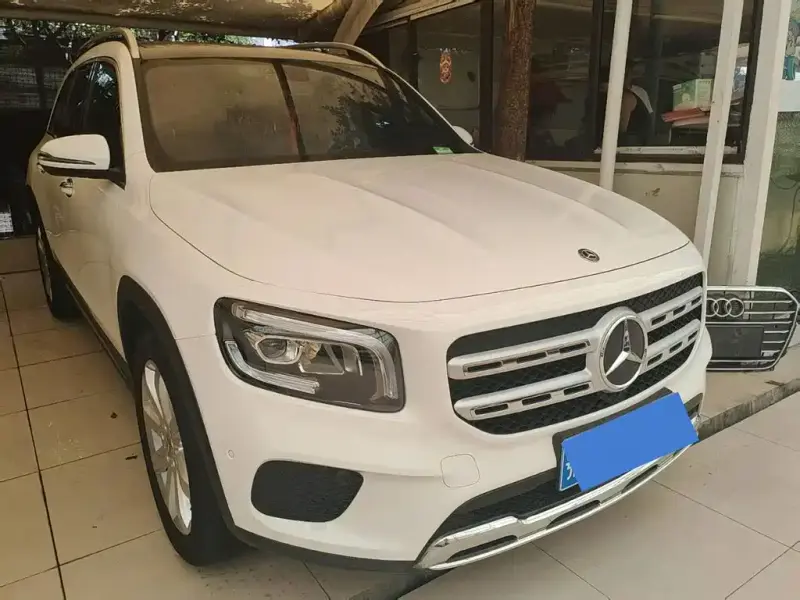 Mercedes-Benz GLB, 2020