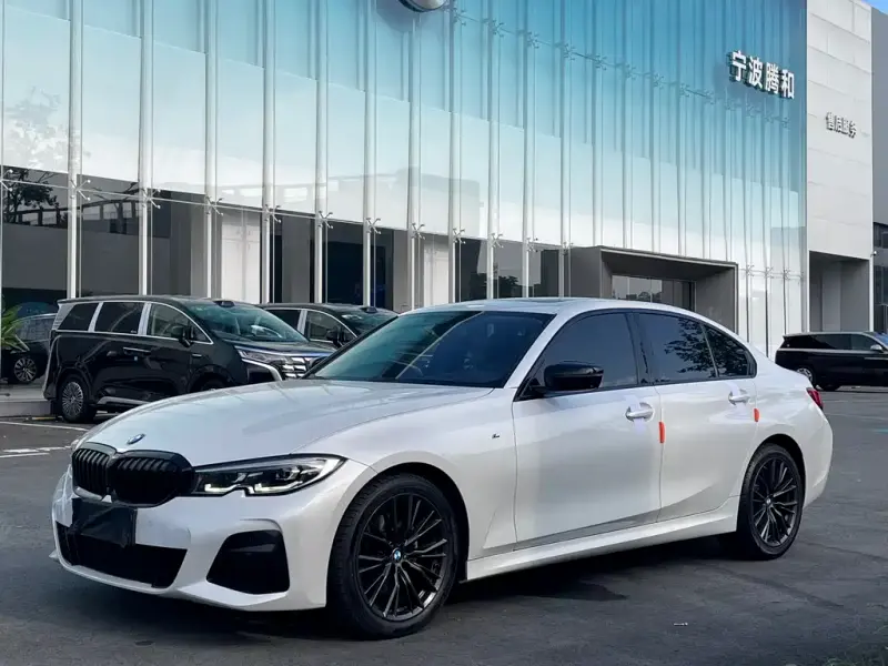 BMW 3 Series, 2020