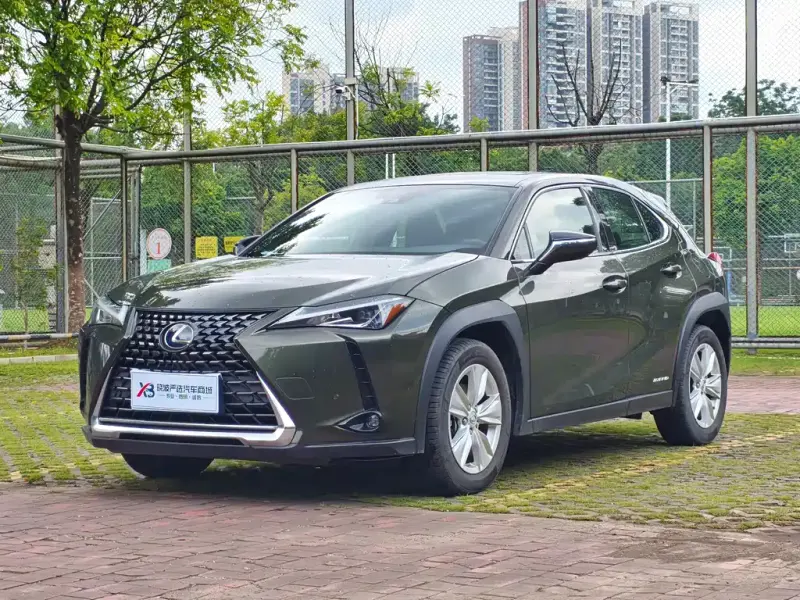 Lexus UX, 2020