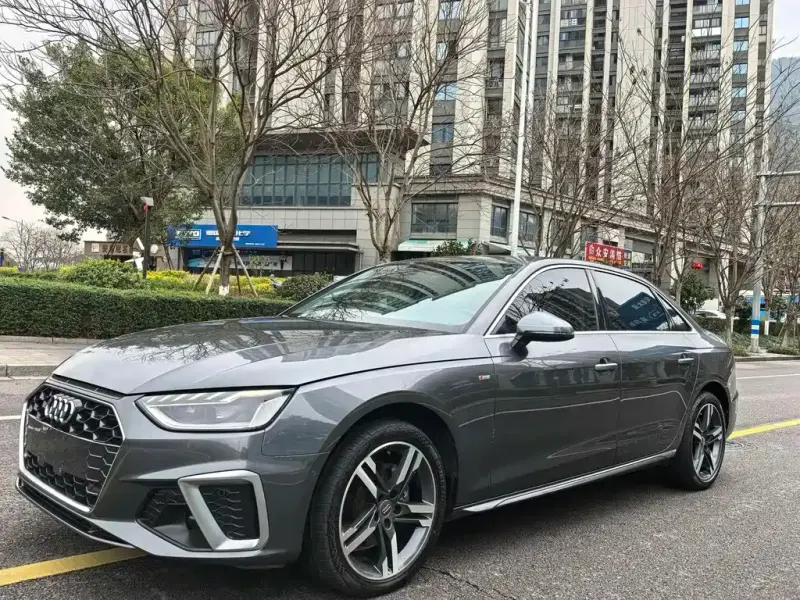 Audi A4L, 2020