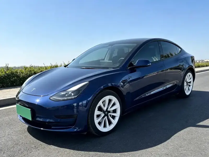 Tesla Model 3, 2023