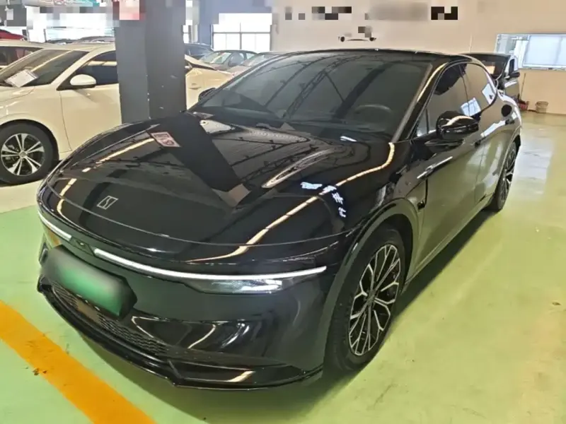 Zeekr 007, 2024