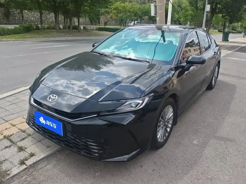 Toyota Camry, 2025