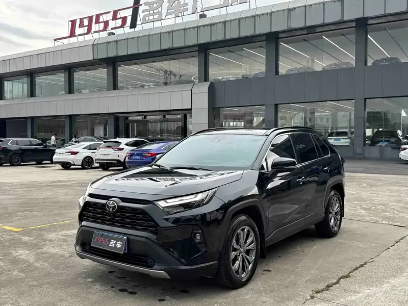 Toyota RAV4, 2024