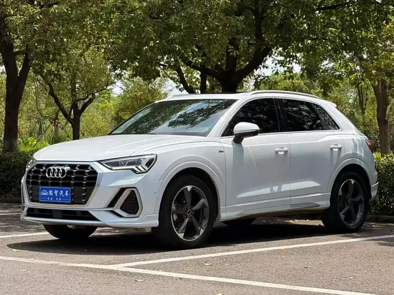 Audi Q3, 2022
