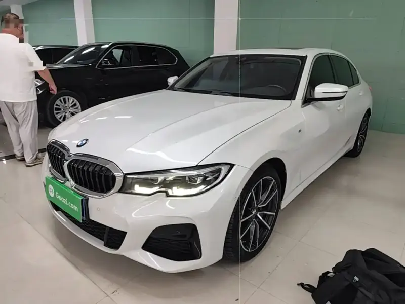 BMW 3 Series, 2020