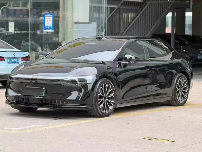 Zeekr 007, 2024