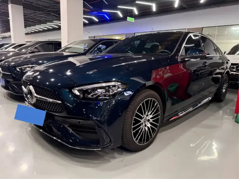 Mercedes-Benz C-Class, 2024