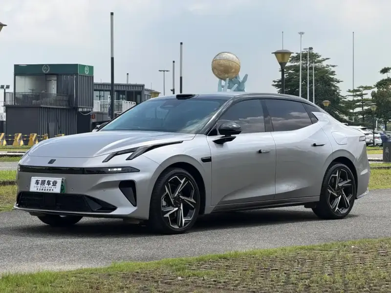 Lynk & Co 07 EM-P, 2025