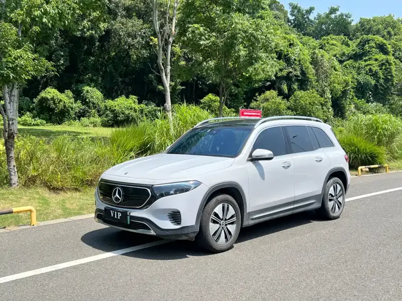 Mercedes-Benz EQB, 2024