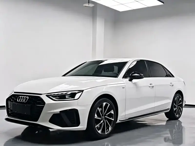 Audi A4L, 2023