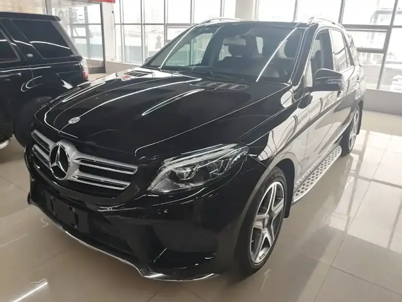 Mercedes-Benz GLE( ), 2016