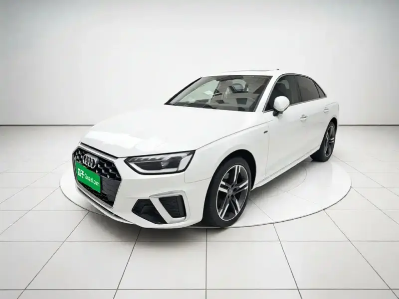 Audi A4L, 2020