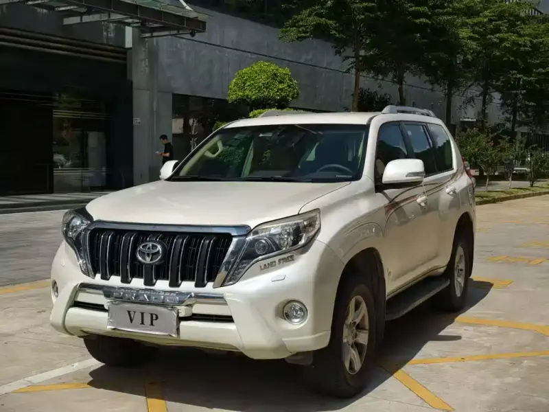 Toyota Prado (Import), 2015