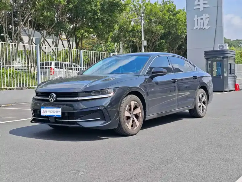 Volkswagen Magotan, 2025