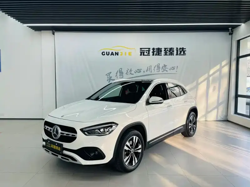 Mercedes-Benz GLA, 2023