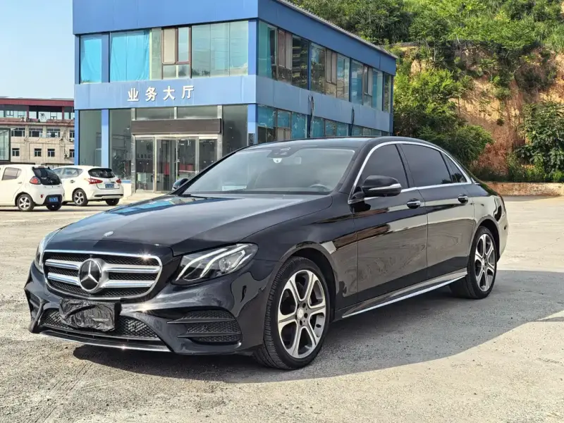 Mercedes-Benz E-Class, 2017