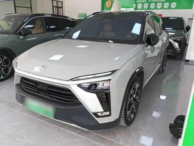 NIO ES8, 2022