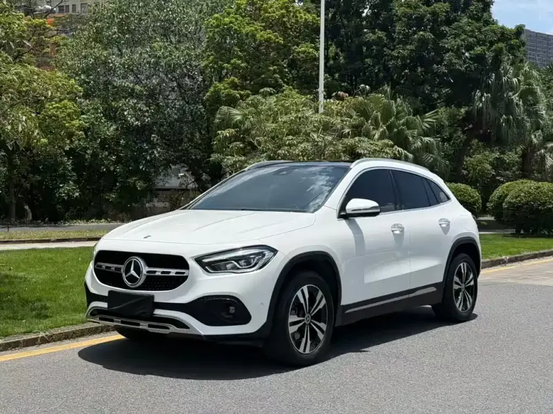 Mercedes-Benz GLA, 2023