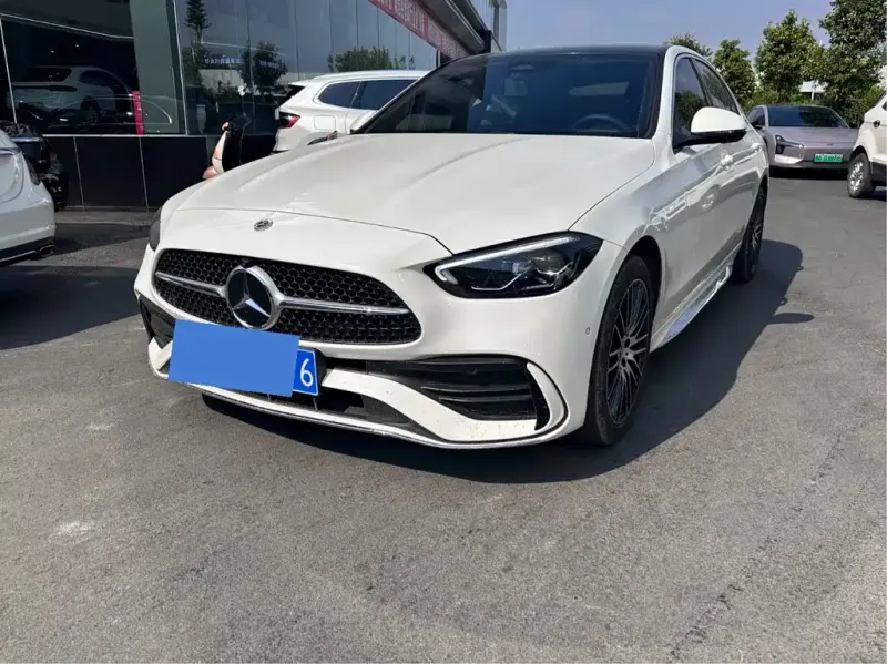 Mercedes-Benz C-Class, 2024
