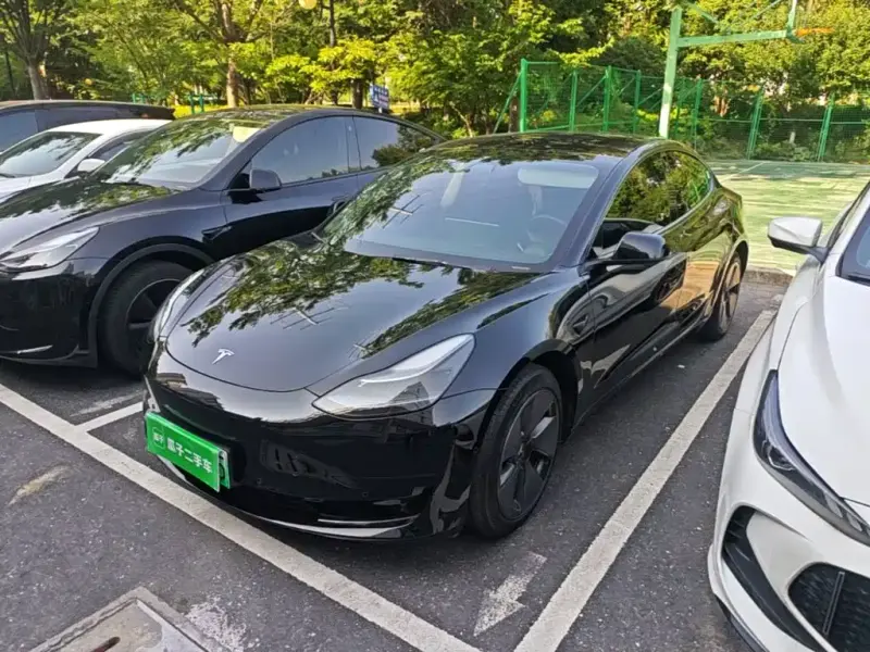 Tesla Model 3, 2023