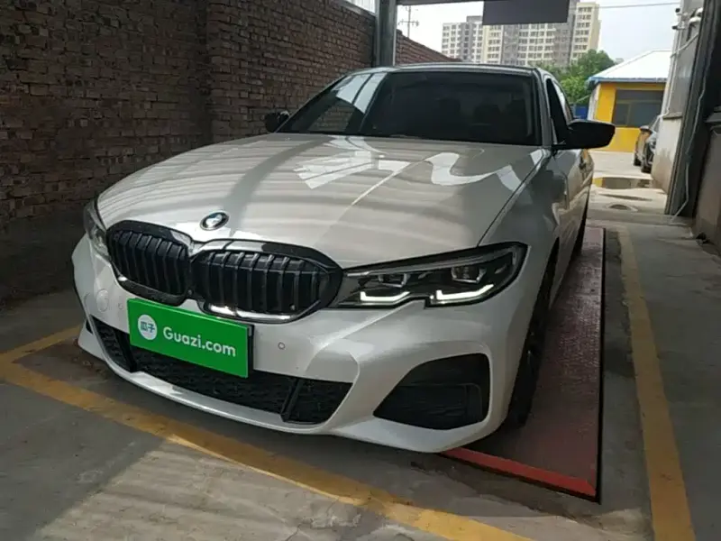 BMW 3 Series, 2020