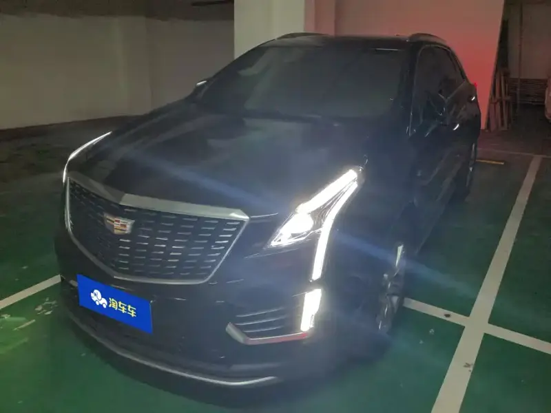 Cadillac XT5, 2022