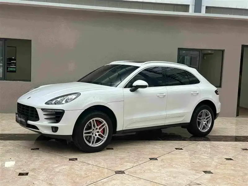 Porsche Macan, 2018
