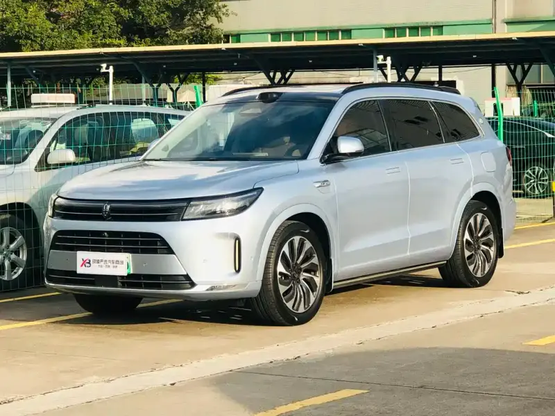 AITO M7, 2024