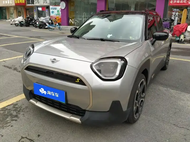 MINI ACEMAN EV, 2025